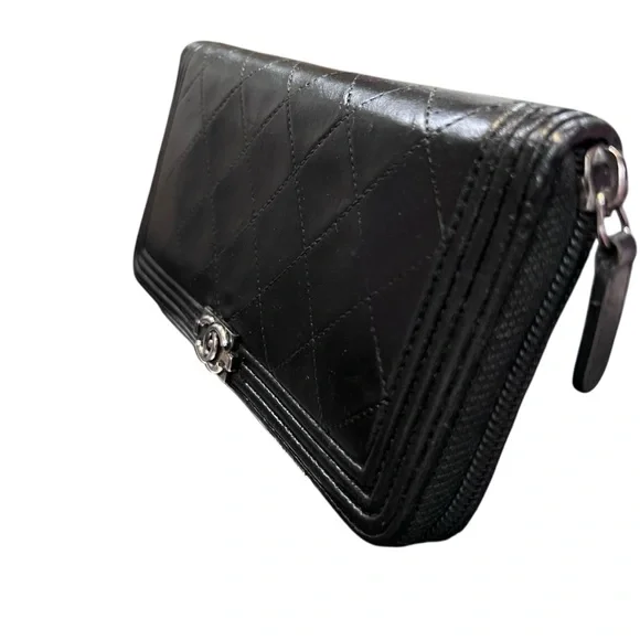 CHANEL Black Boy Leather Wallet - Picture 7 of 10